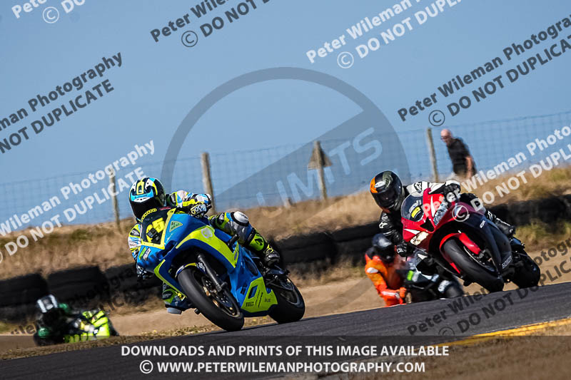 anglesey no limits trackday;anglesey photographs;anglesey trackday photographs;enduro digital images;event digital images;eventdigitalimages;no limits trackdays;peter wileman photography;racing digital images;trac mon;trackday digital images;trackday photos;ty croes